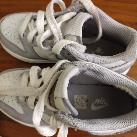 Nike Dunk Low PS in Pure Platinum/White-Wolf Grey. - Picture 8 of 8